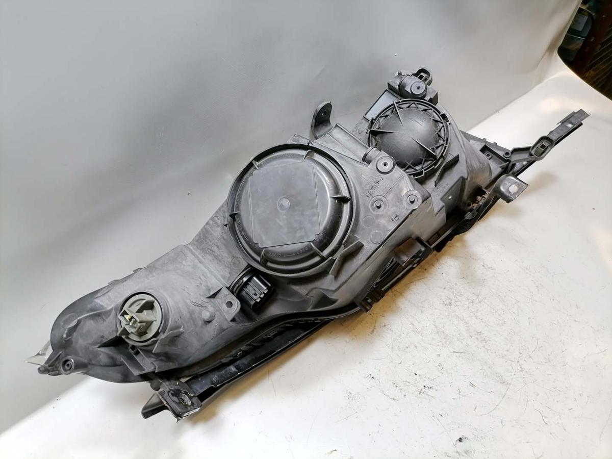 Honda Civic FK2 VIII original Scheinwerfer links Halogen Vorfacelift BJ09